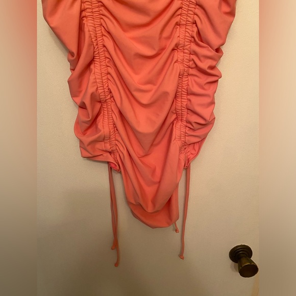 Cyn & Luca Elizabeth One Piece Swimsuit - Size Medium - Apricot/Pink - Picture 9 of 13